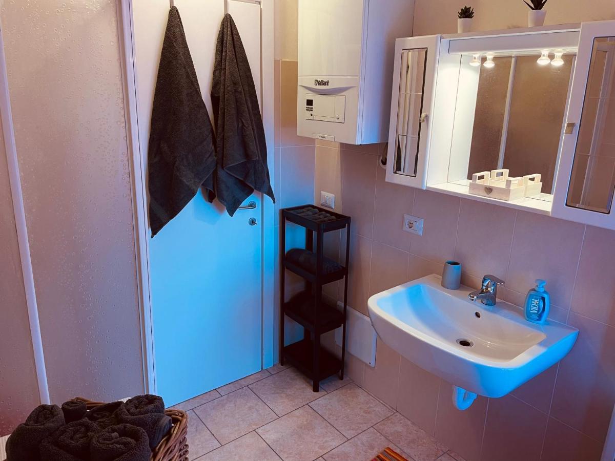 דירות פסקיארה דל גארדה Casa Amelie מראה חיצוני תמונה
